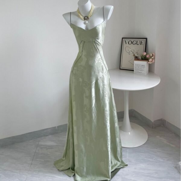 New Embroidered Floral Long Skirt With High-end Feel, Luxurious Camisole Skirt, Slimming Dress - Image 5