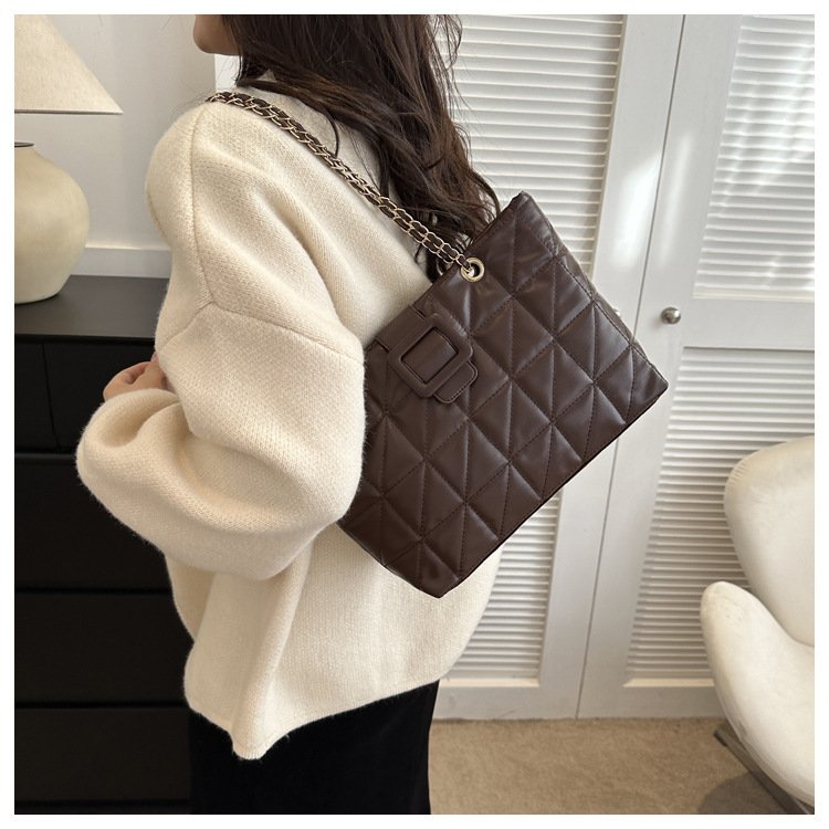Women Shoulder Bags New Trendy Chic Chanel-style Rhombus Chain Bag - Image 6