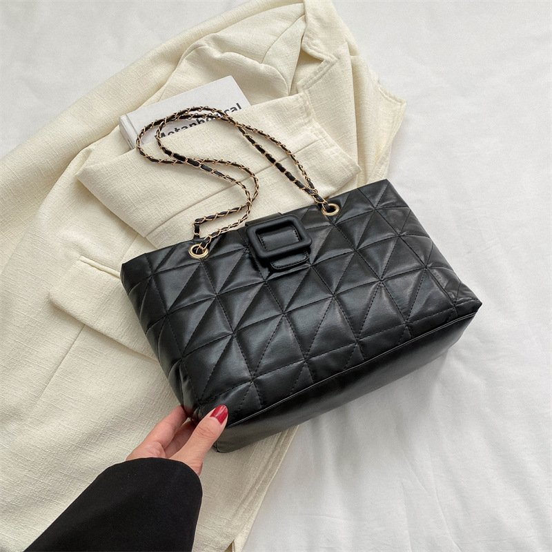 Women Shoulder Bags New Trendy Chic Chanel-style Rhombus Chain Bag - Image 2
