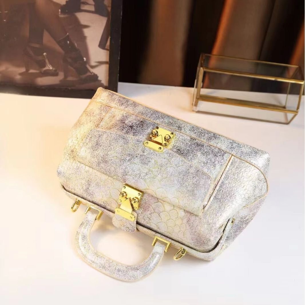 Retro Snakeskin Pattern Dumpling Bag Women - Image 4