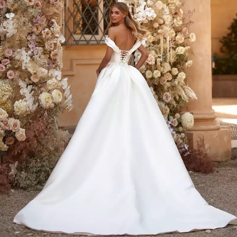 Wedding Dresses Mermaid Bride Dress With Detachable Train - Image 4