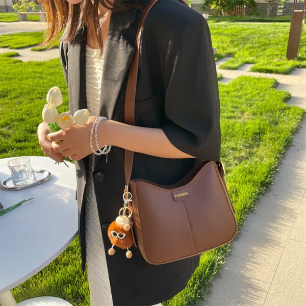 Casual Women's Shoulder Bag Fashion Large Capacity Crossbody Bags Women Solid Color Korean Style Simple Bucket Bag - Image 5